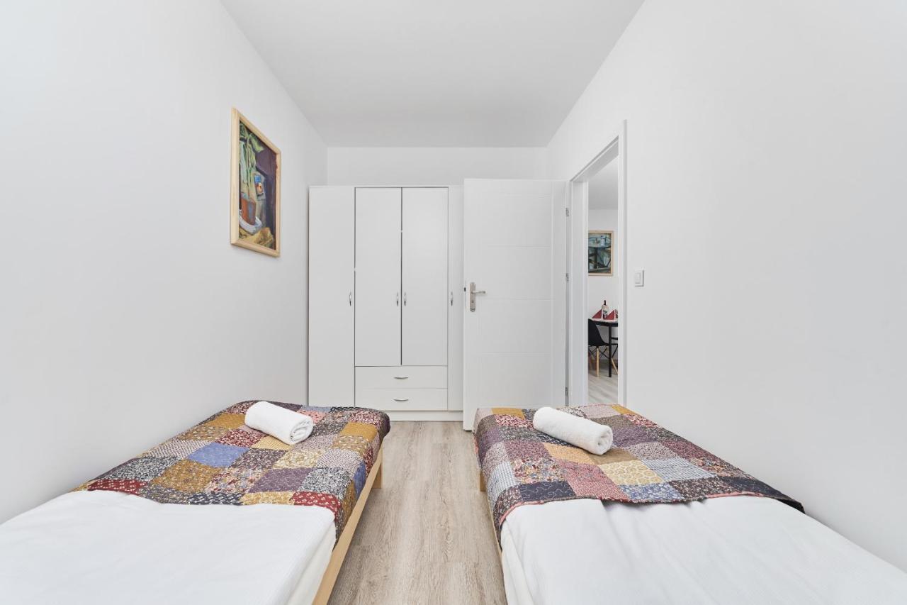Drabika Apartment Balcony & Private Parking Wroclaw By Noclegi Renters Exterior photo